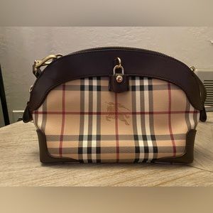 Authentic burberry small crossbody